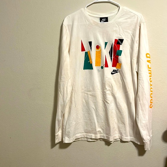 Nike - Picture 1 of 3